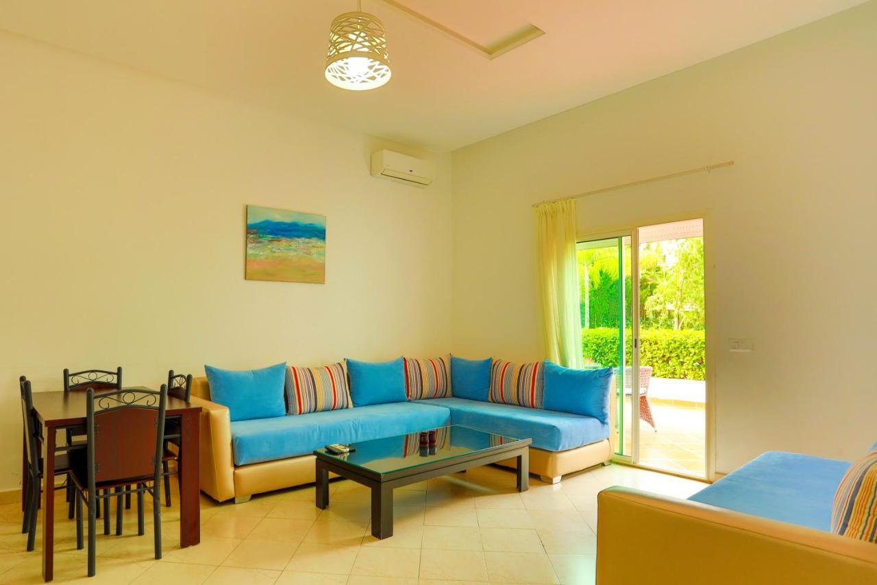 Residence Hoteliere Riviera Beach Cabo Negro Ngoại thất bức ảnh