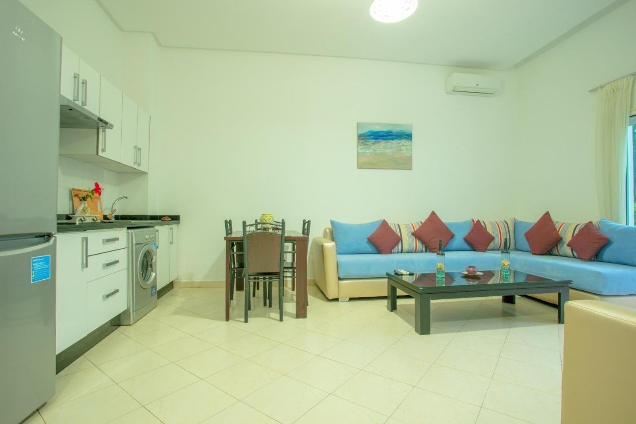 Residence Hoteliere Riviera Beach Cabo Negro Ngoại thất bức ảnh