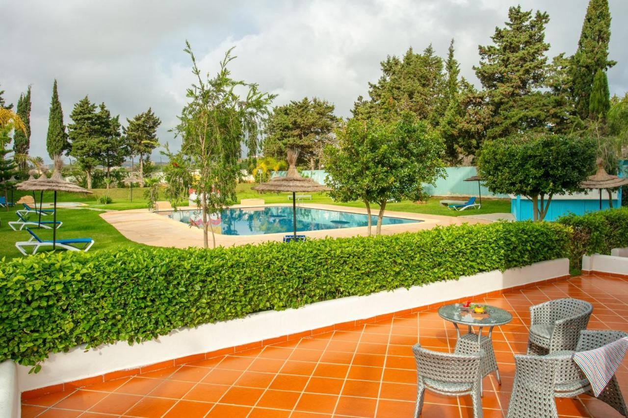 Residence Hoteliere Riviera Beach Cabo Negro Ngoại thất bức ảnh